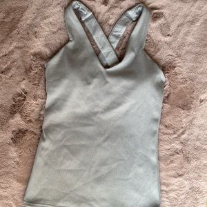 Alo yoga Elevate Tank